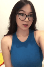 Video Tiktoker Cantik Kesebar